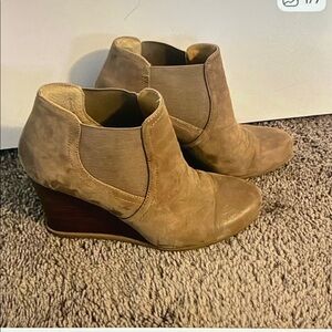 Audrey Brooke CINDY Wedge Shoes 9.5